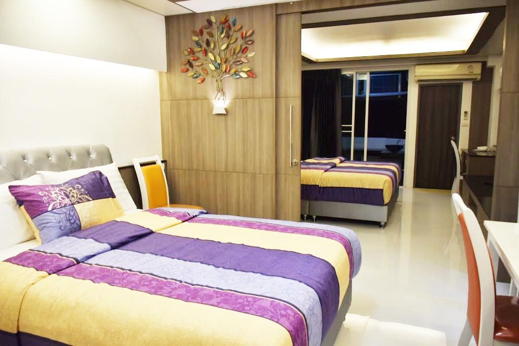 Family Suite Room Pratunam Banguecoque Exterior foto